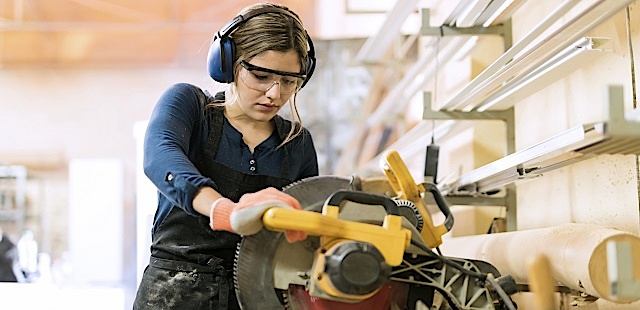 Unsere fachpolitische Arbeit verbessert die Integrationsbedingungen junger Menschen